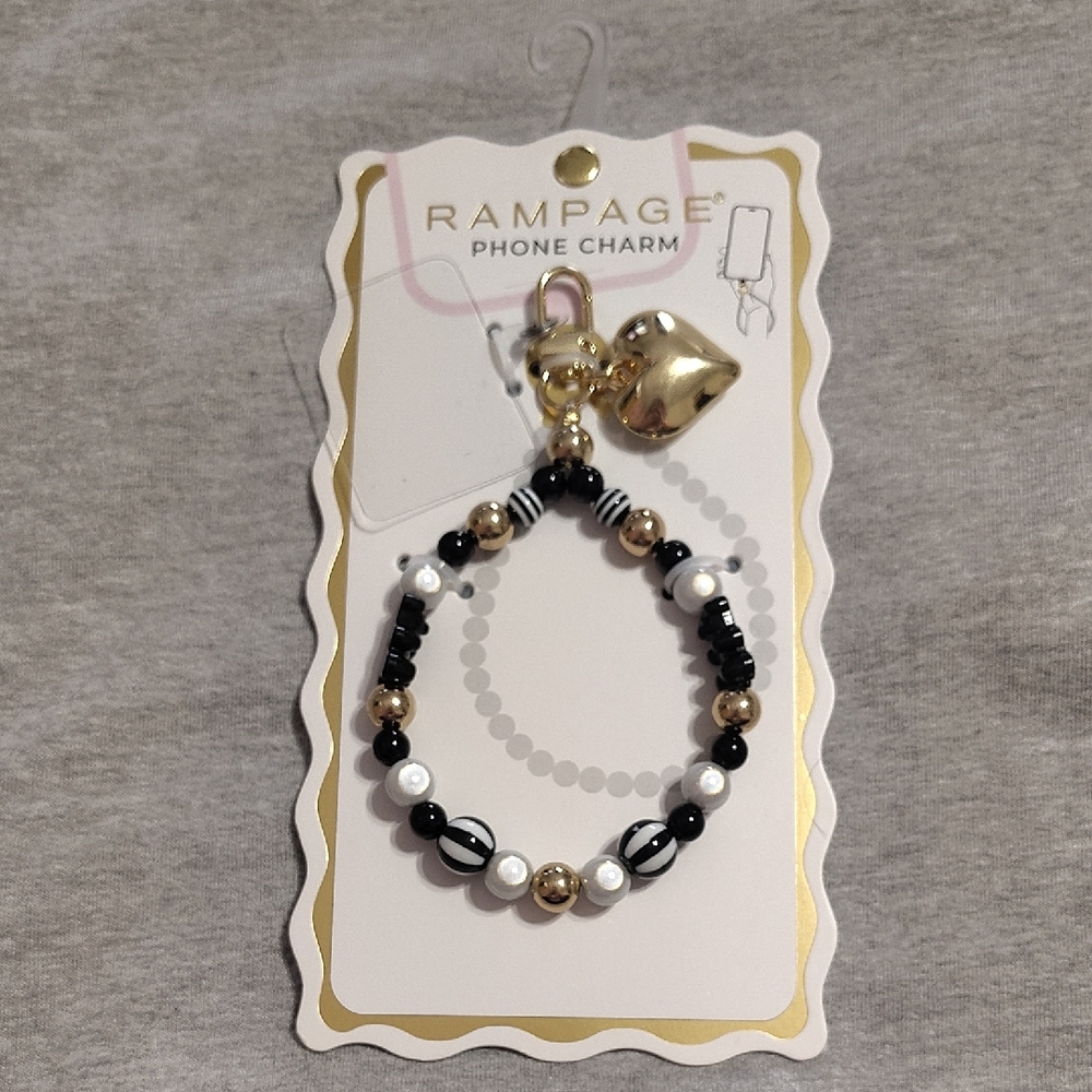 🖤🤍 Rampage Phone Charm w/ Gold Heart – New on Card!